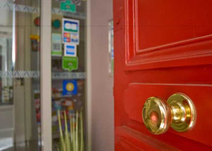 Hôtel du Quai de Seine Paris